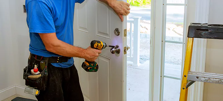 Car Door Lock Repair in Pinewood, FL