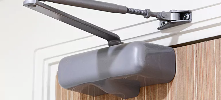 Garage Door Openers For Low Ceilings in Pinewood, FL