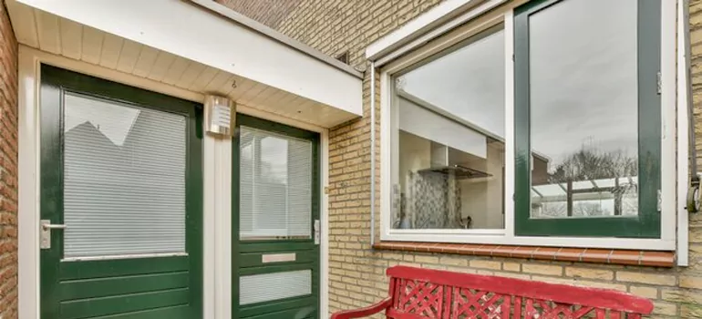 Sliding Patio Windows in Pinewood, FL