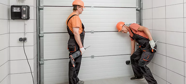 Secure Garage Door Repair in Pinewood, FL