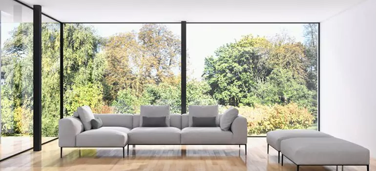 Tilt Out Window in Pinewood, FL